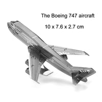 BOEING 747