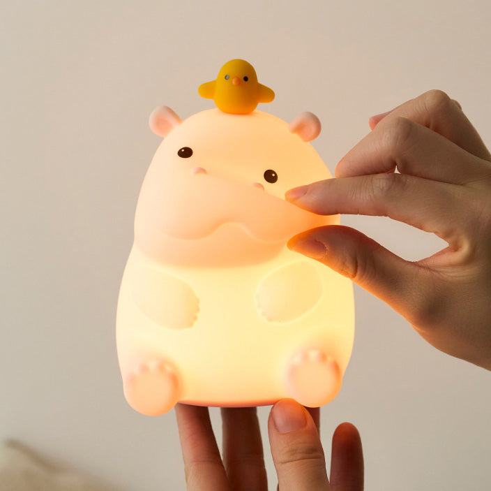 Huggwaii Nijlpaard met Eend Schattige Squishy Siliconen Nachtlamp Perfect Cadeau